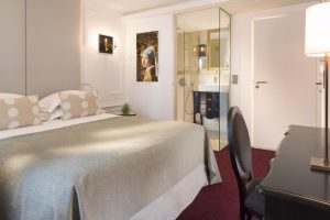 quarto do hotel em Paris