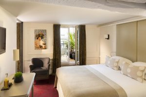 quarto do hotel em Paris