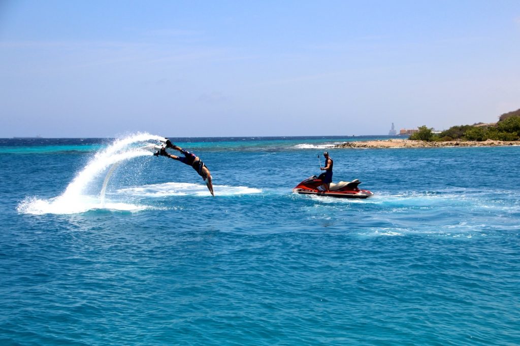 o que fazer em curaçao: flyboard - foto 2