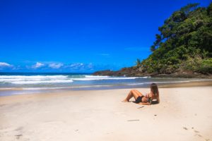 descansando na praia do Itacare Eco resort