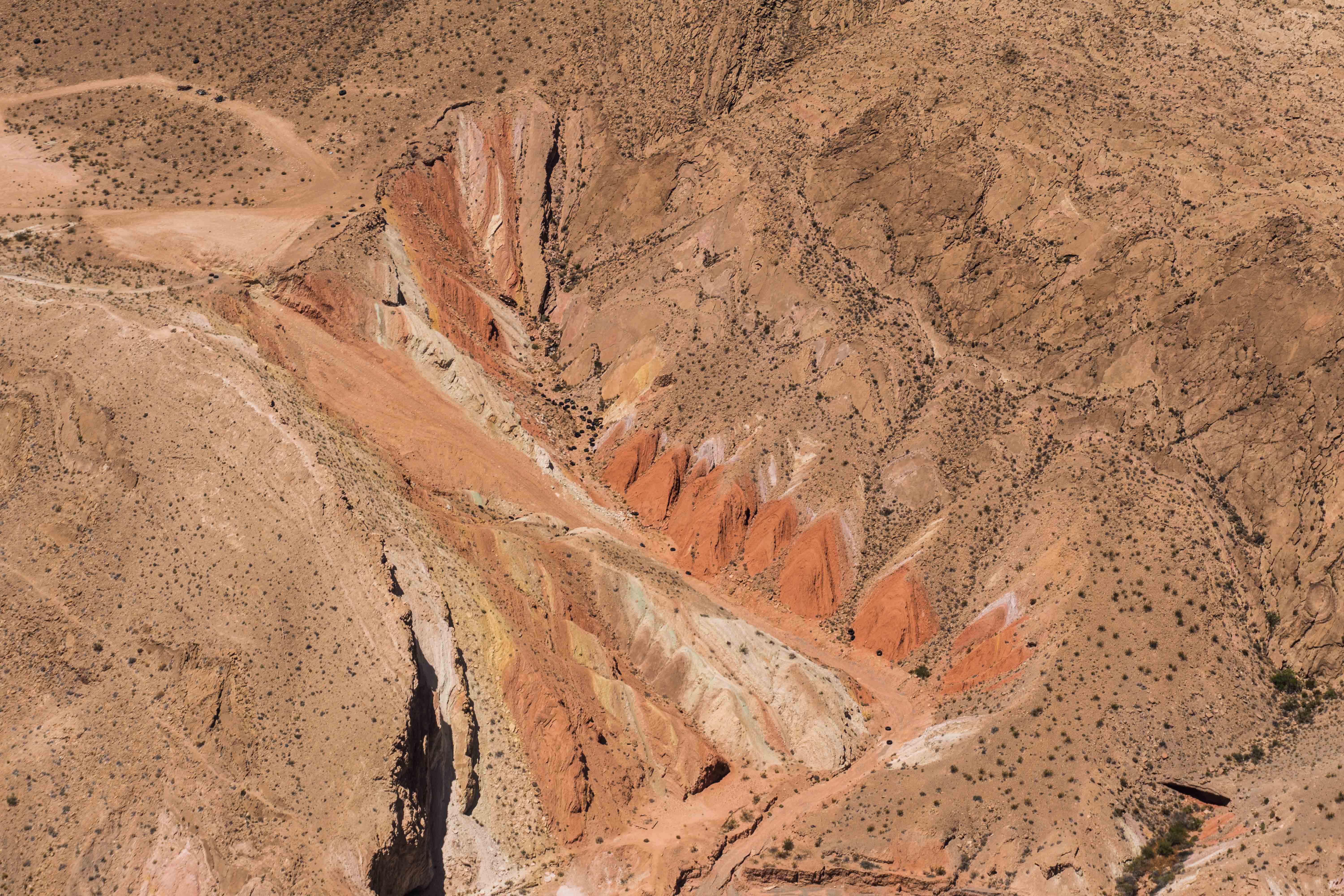 montanhas sobrevoo pelo grand canyon