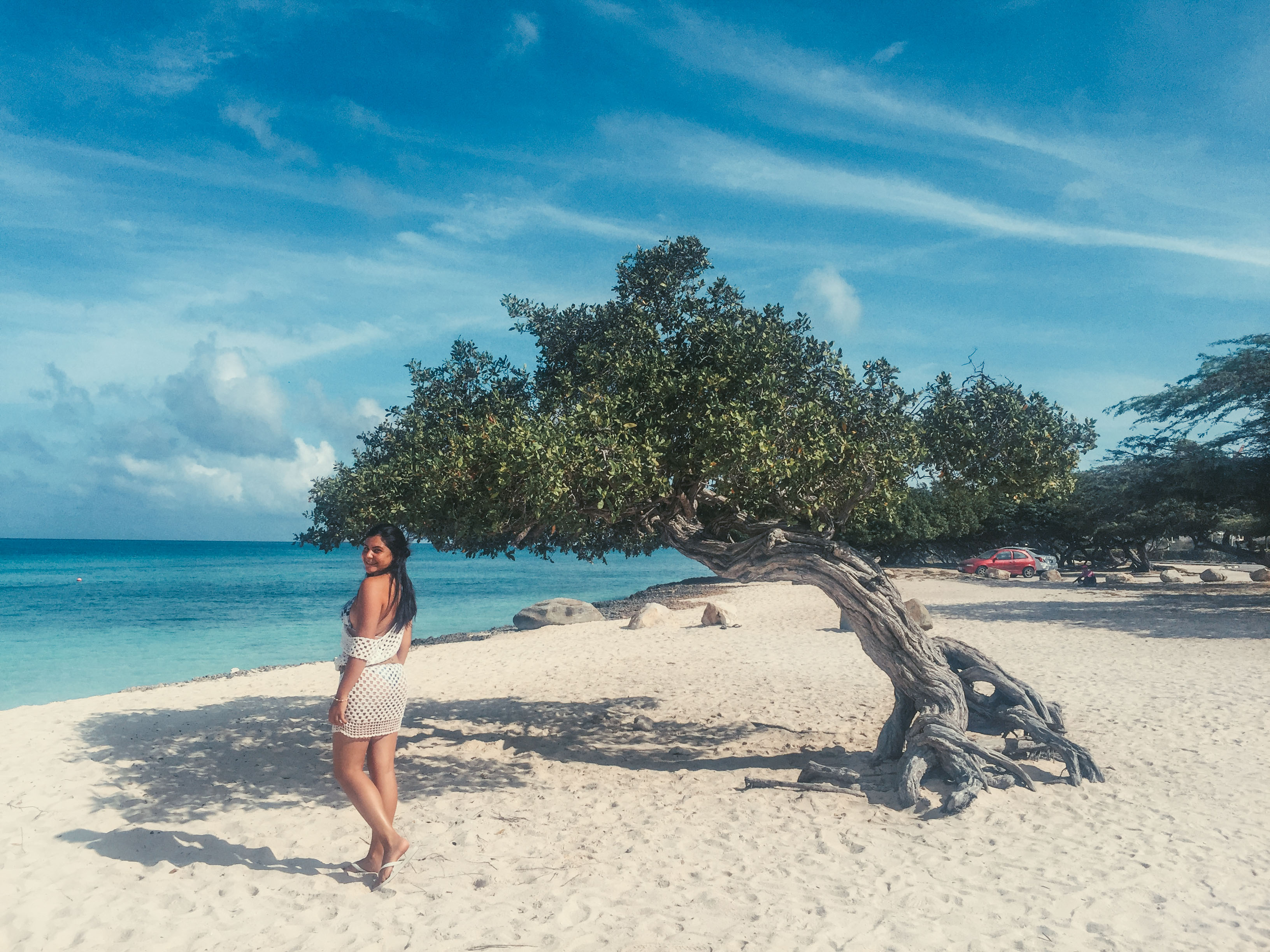 praia no roteiro de um dia em aruba