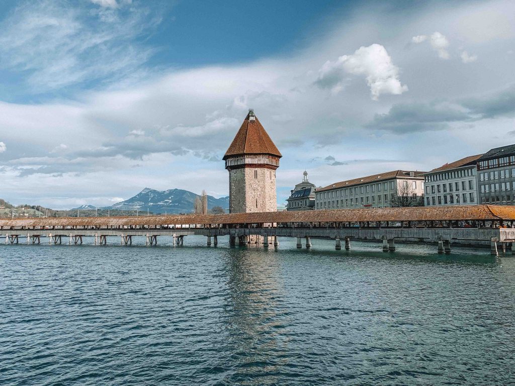 ponte da capela em lucerna