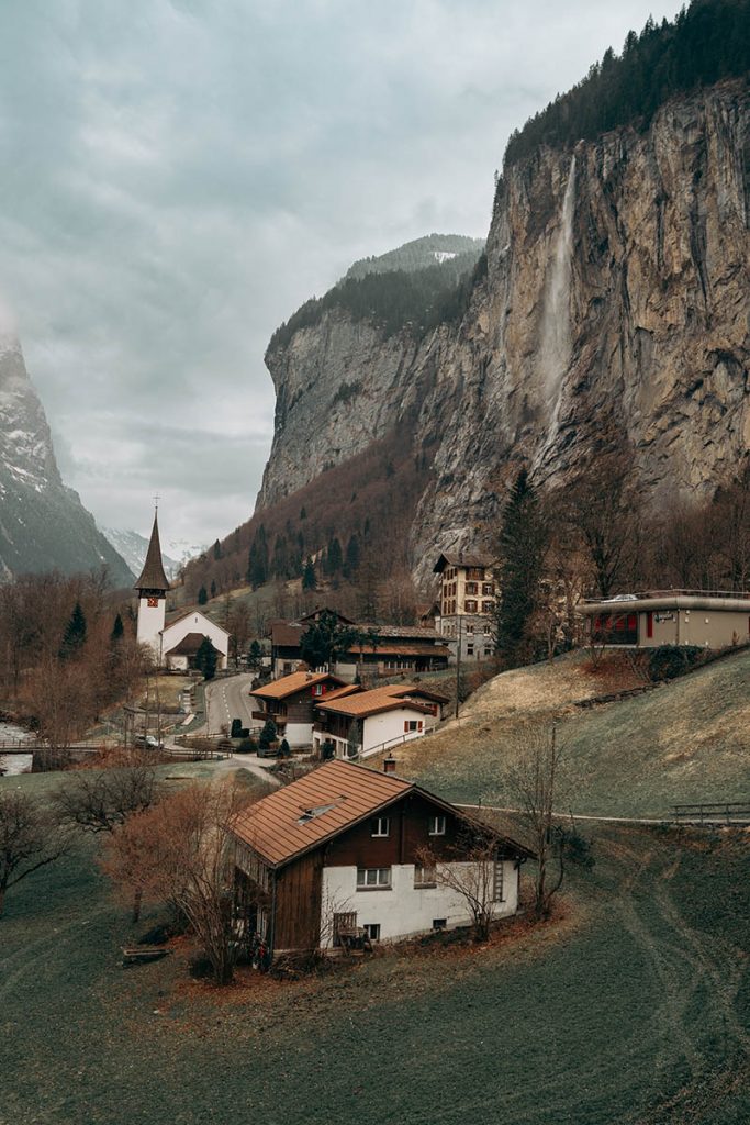 dicas de interlaken: lauterbrunnen e cachoeira