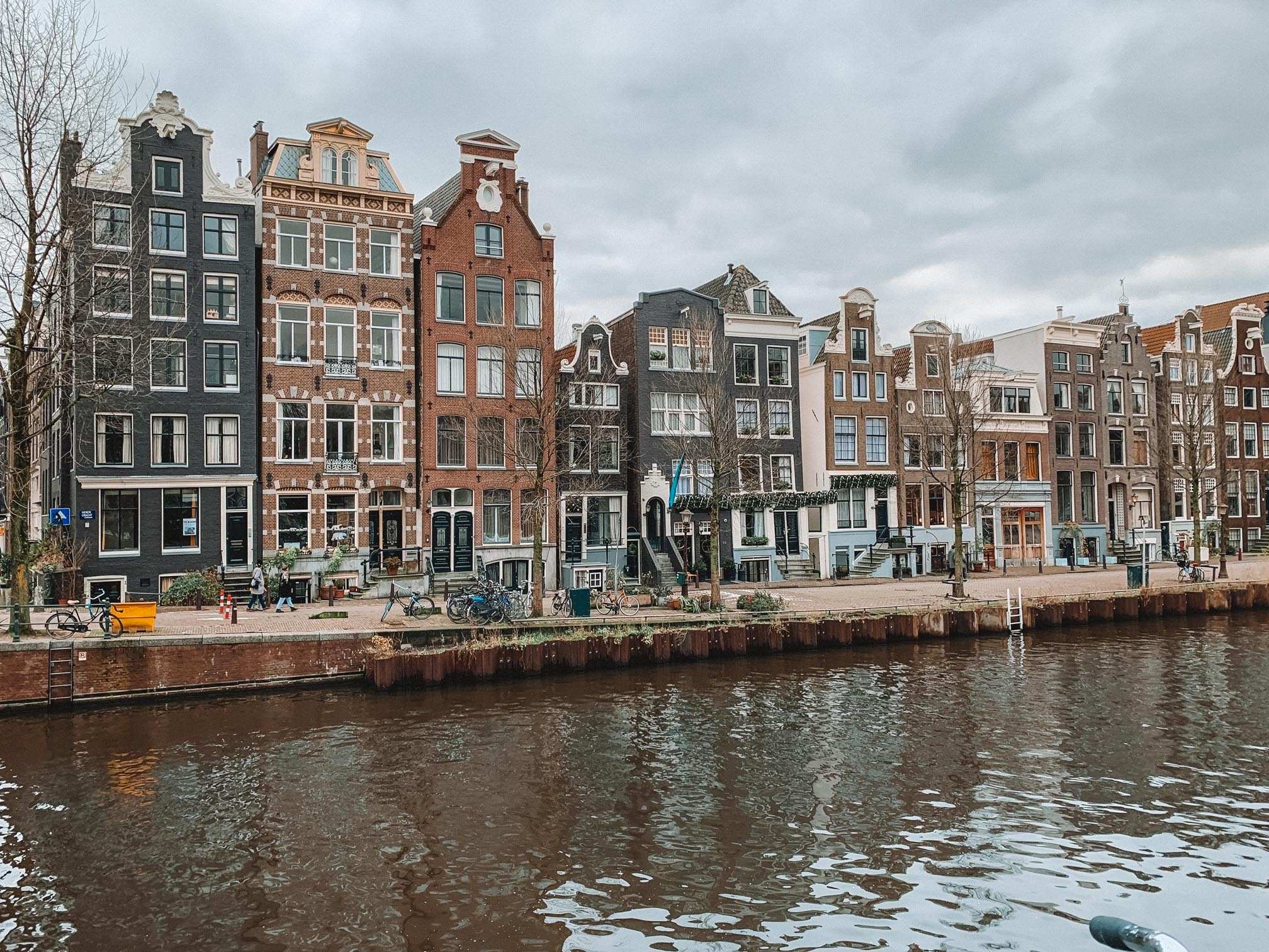 dicas de Amsterdam: arquitetura das caras
